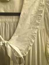 Eileen West VINTAGE 100 COTTON nightgown - Medium