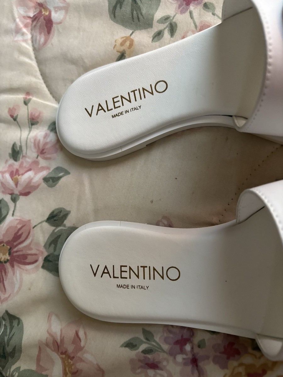 Valentino By Mario Valentino White Unisex Spa Slides Size US M 7 L 10 Valentino by Mario Valentino Bugola Logo Leather Flat  main image 3