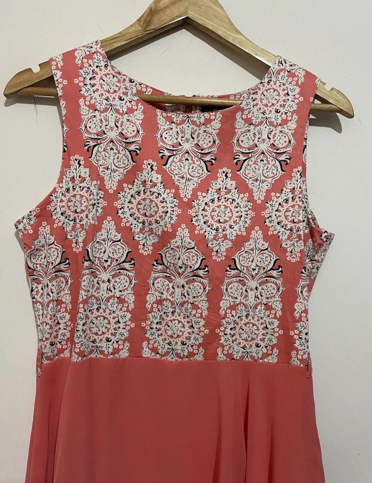 Caroline Morgan Size 12 Women’s Fit & Flare Floral Dress Sleeveless Zip Casual - image 2 of 4