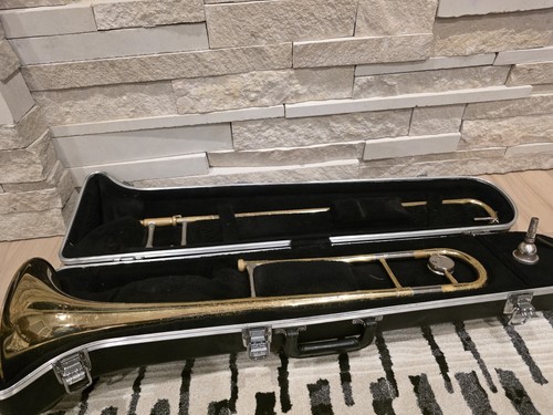 Yamaha YSL 354 Trombone Original Hard Case