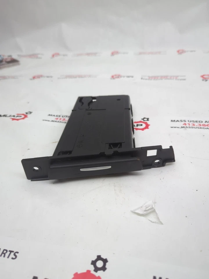 BMW E90 325xi 2006 lado del pasajero delantero derecho tablero portavasos OEM 51457127461 Foto 4 de 4