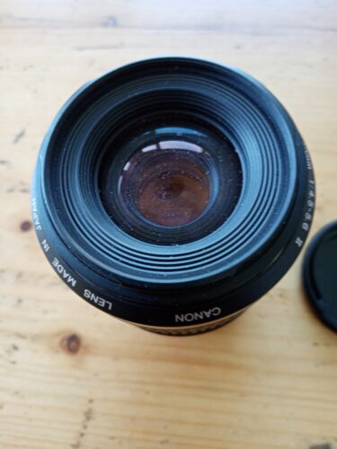 Canon EF 80-200mm f/4.5-5.6 II Zoom Lens - Picture 8 of 8