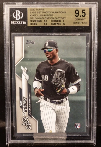 Luis Robert 2020 Topps 392E Photo Variations Fielding Glove On Rookie RC BGS 9.5