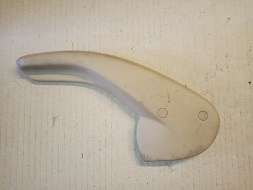 VW Golf 4 Hebel Höheneinstellung Sitz vorne links - Fahrersitz 1J0882251