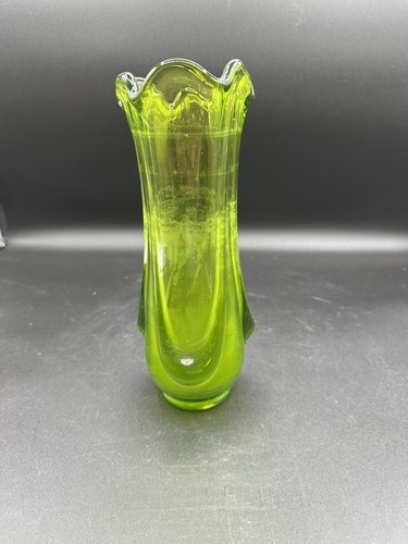Vintage Viking Green Epic Drape Swung Vase MCM Art Glass - Picture 3 of 7