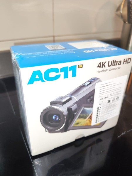 Videocámara 4K / Full HD Vlogging Camera 16X Zoom Pantalla Giratoria YouTube