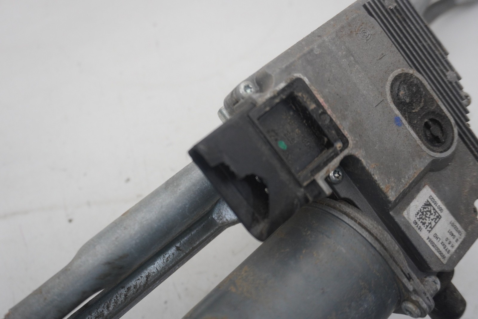 Bentley Continental GT 2003-2018 FRONT Windshield wiper motor P/N 3W1955023L