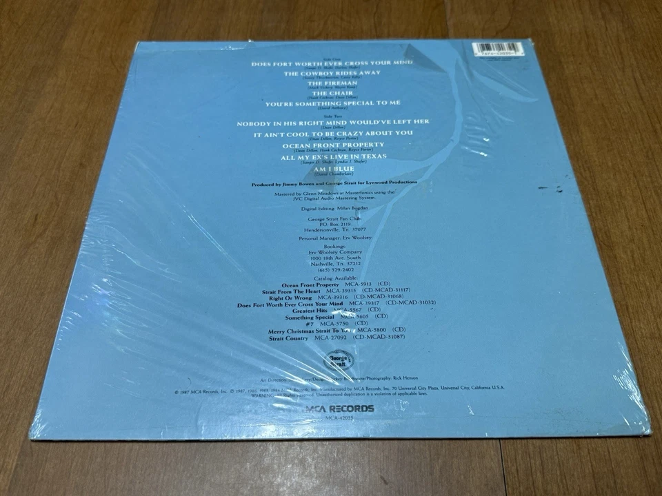 x3 NEW/USED George Strait Vinyl Lot Greatest Hits Volume 1 & 2 Christmas LP Best - Image 3 of 4