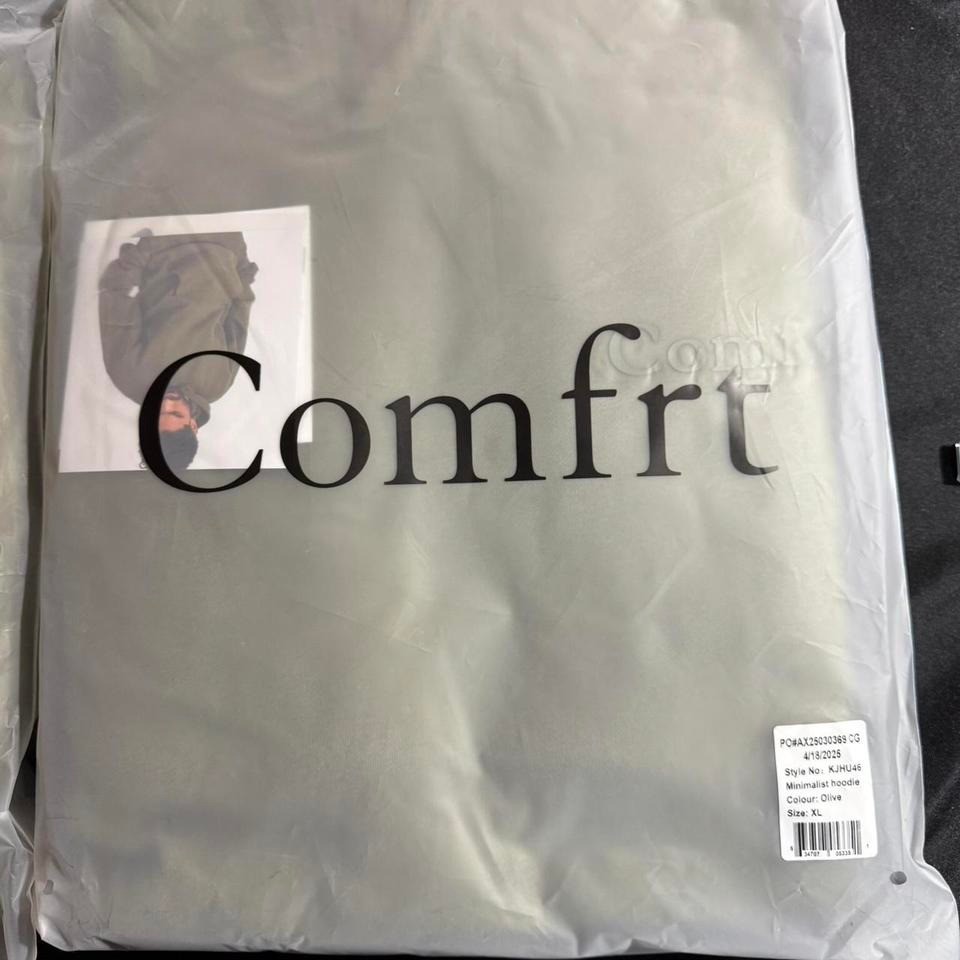 Olive Green Comfrt Minimalist collection hoodie Size XL NEW