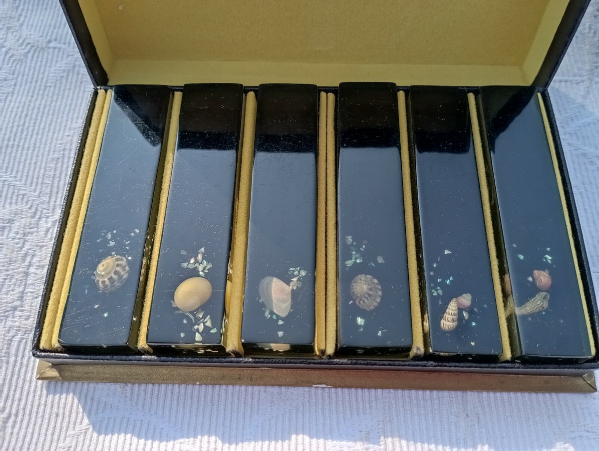 Porte-couteau en résine et inclusion de coquillages