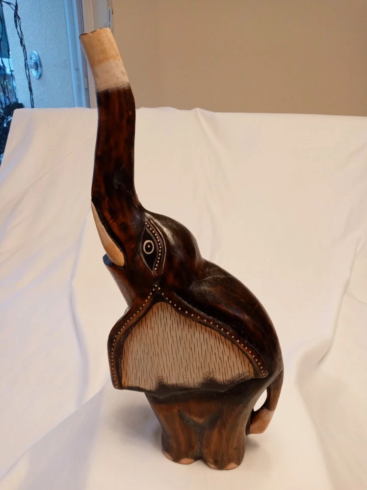 Figura de madera tallada a mano pintada trompa de elefante decoración Bali 16" de alto Foto 3 de 4