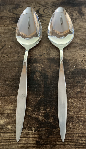 Oneidacraft Deluxe Profile (2) Serving Spoons Stainless Flatware Replacements 8"