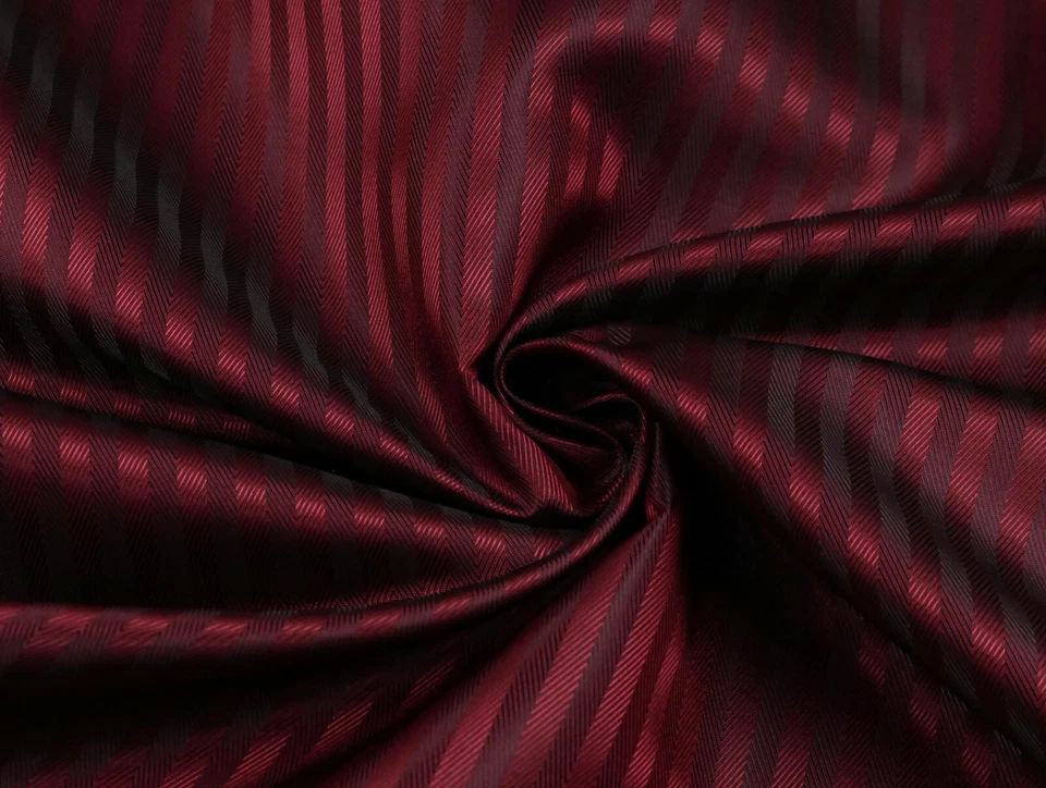Acetat Viskosefutter Stoff Jacquard Futter STREIFEN CHEVRON BORDEAUX EUR 12,98/m
