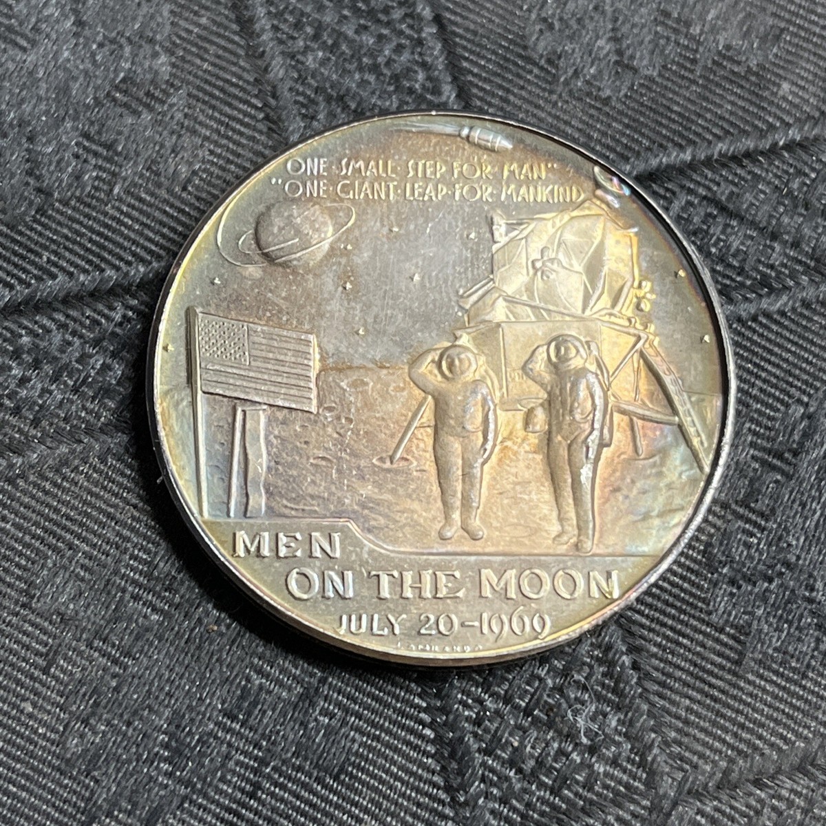 1969 MAN on the MOON Apollo XI 11 Neil Armstrong USA 999 Silver