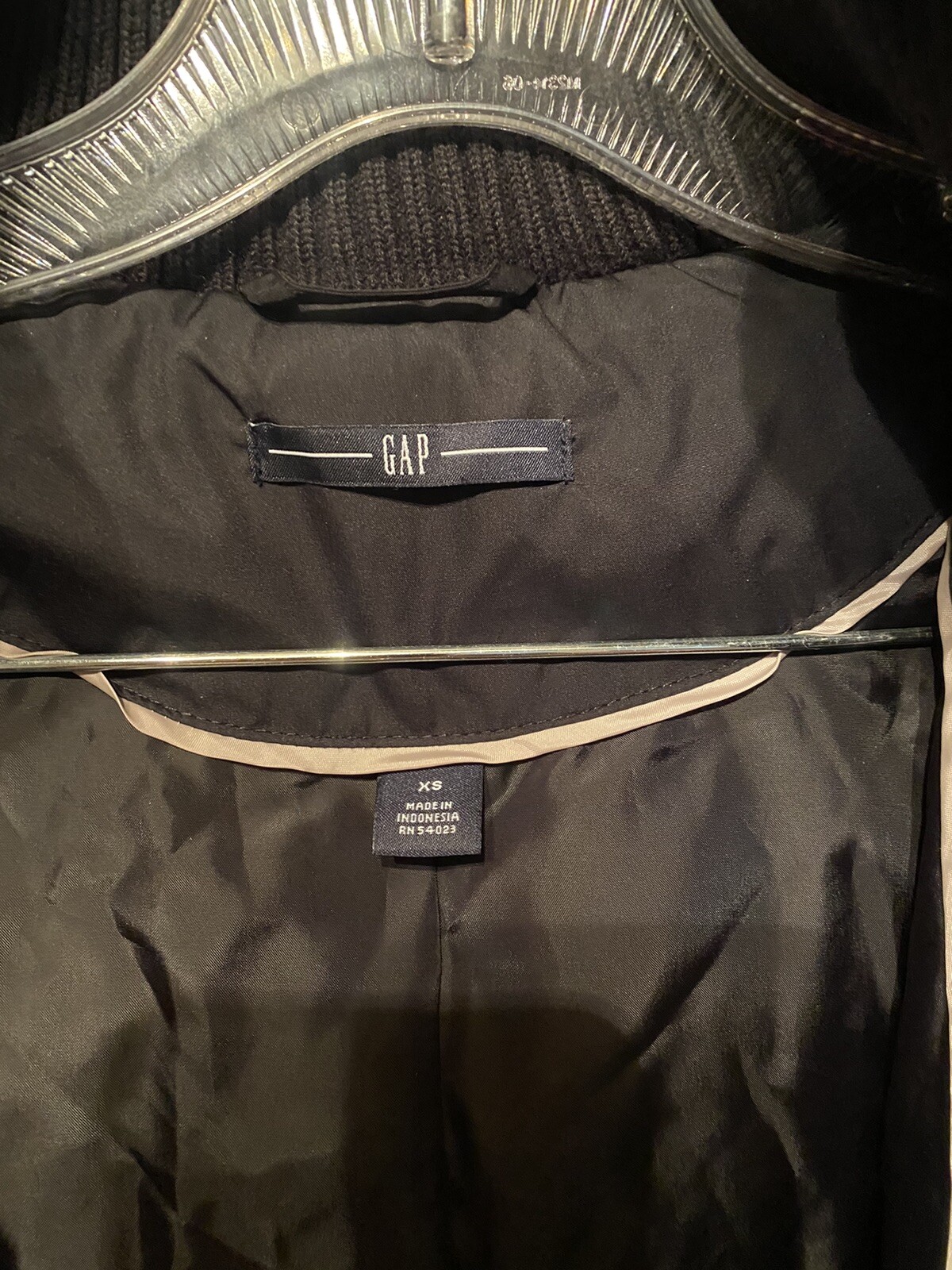 Gap Black Full Zip Down Puffer Jacket Women’s  XS - image 5