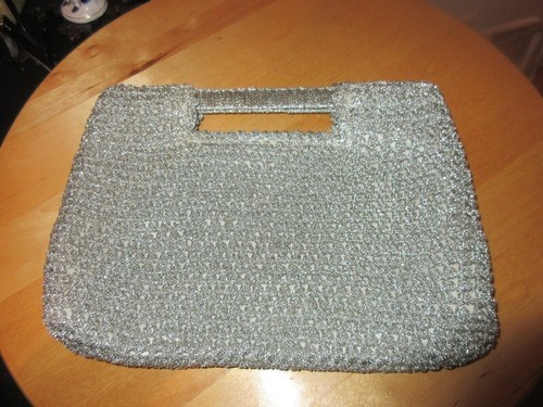 #7W vintage evening bag must have a silver look like crochet material made Italy - Picture 2 of 9