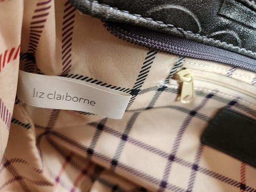 Liz Claiborne Gray Handbag Purse w/Plaid Lining and LC Logo - Picture 10 of 13