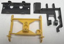 LOT OF 3 LIONEL O-GAUGE MODEL TRAIN LAYOUT ACCESSORIES 3