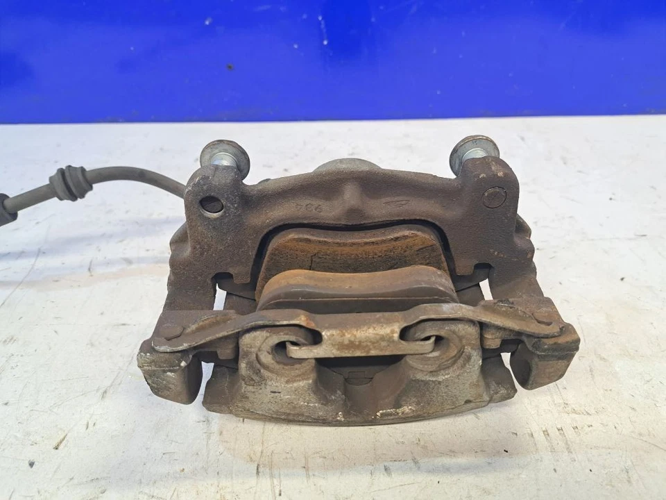 Volvo S80 2013 Front Brake Caliper 8603753 Petrol 224kW BPR38377 - Image 4 of 4