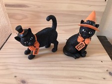 Set Of 2 Resin Black Halloween Cats Decorations Beware Hocus Pocus Figurines
