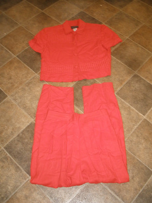 Women's Red Pants & Short Sleeve Button-up Top John Roberts sz 10 (55A)