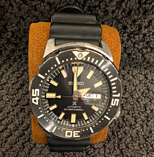 Seiko Prospex Automatic Diver 200m 43mm Black Dial Black Rubber Day/Date