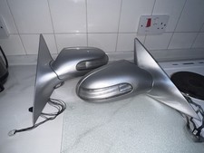 Mercedes SLK R171 2004 both Power Fold Wing Mirror Silver 