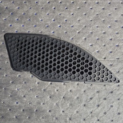 2009-2017 Sea-Doo GTX S 155 / RXT iS 260 OEM RH Right Rear Grill Trim 291002742