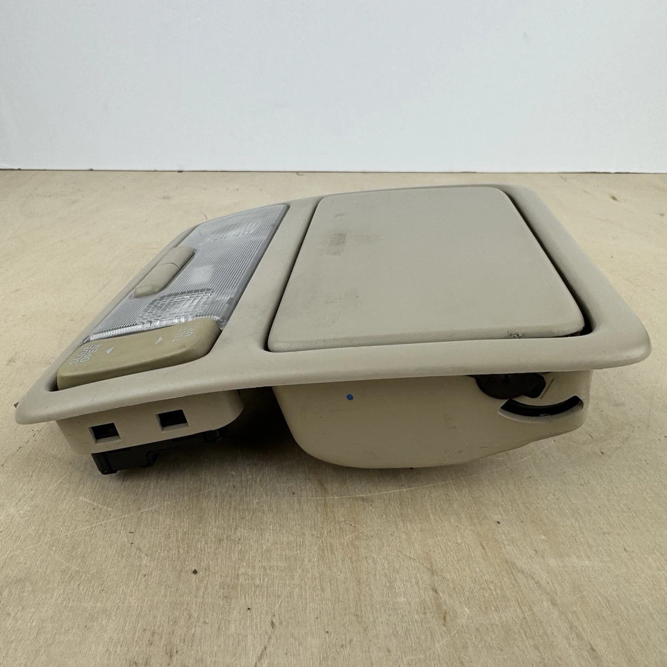 2000-2004 Toyota Avalon Overhead Console Dome Light Sunroof Switch OEM Tan - Image 3 of 4