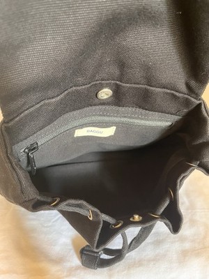 BAGGU Black Canvas Cotton Drawstring Backpack Minimalist  display picture 3