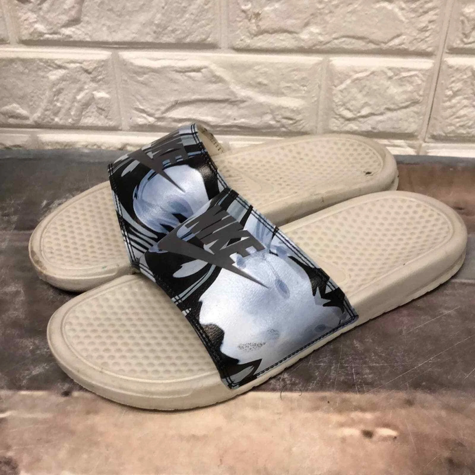 Sandali Nike bianco blu con slide floreali taglia 10