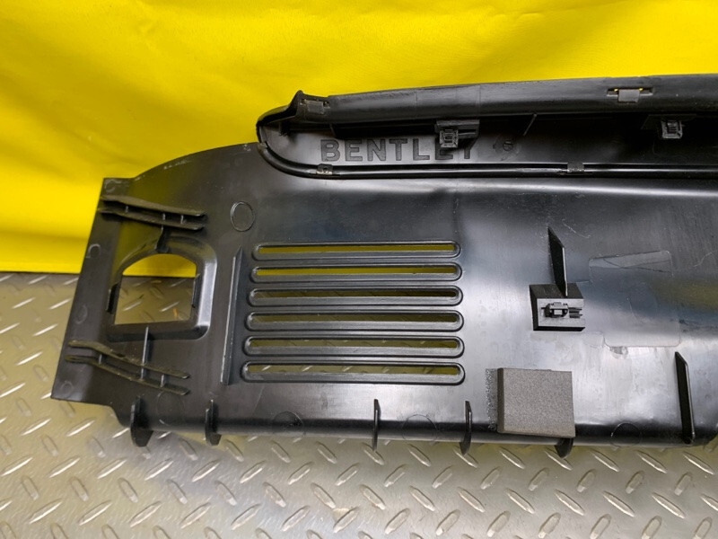 Bentley Continental GT 2008 REAR+OUTER Scuff plate