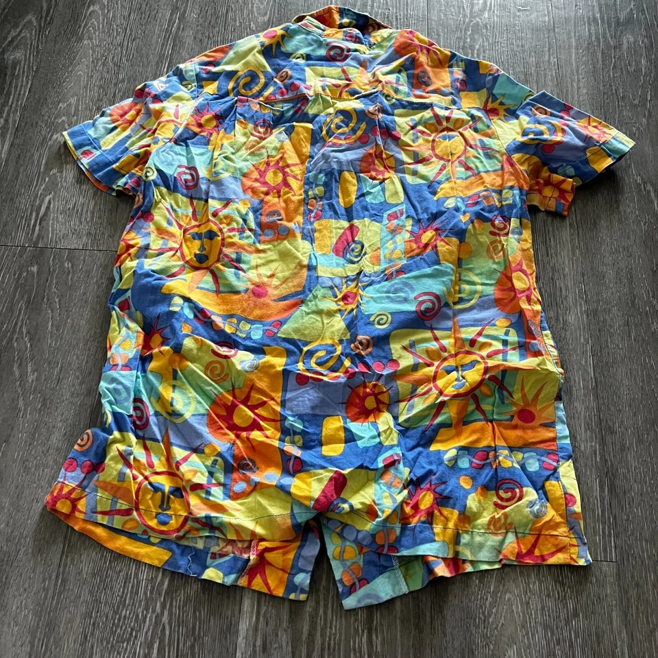 Camisa Tropical Vintage Universal Studios Hollywood Manga Corta Botón Pequeña Foto 3 de 3