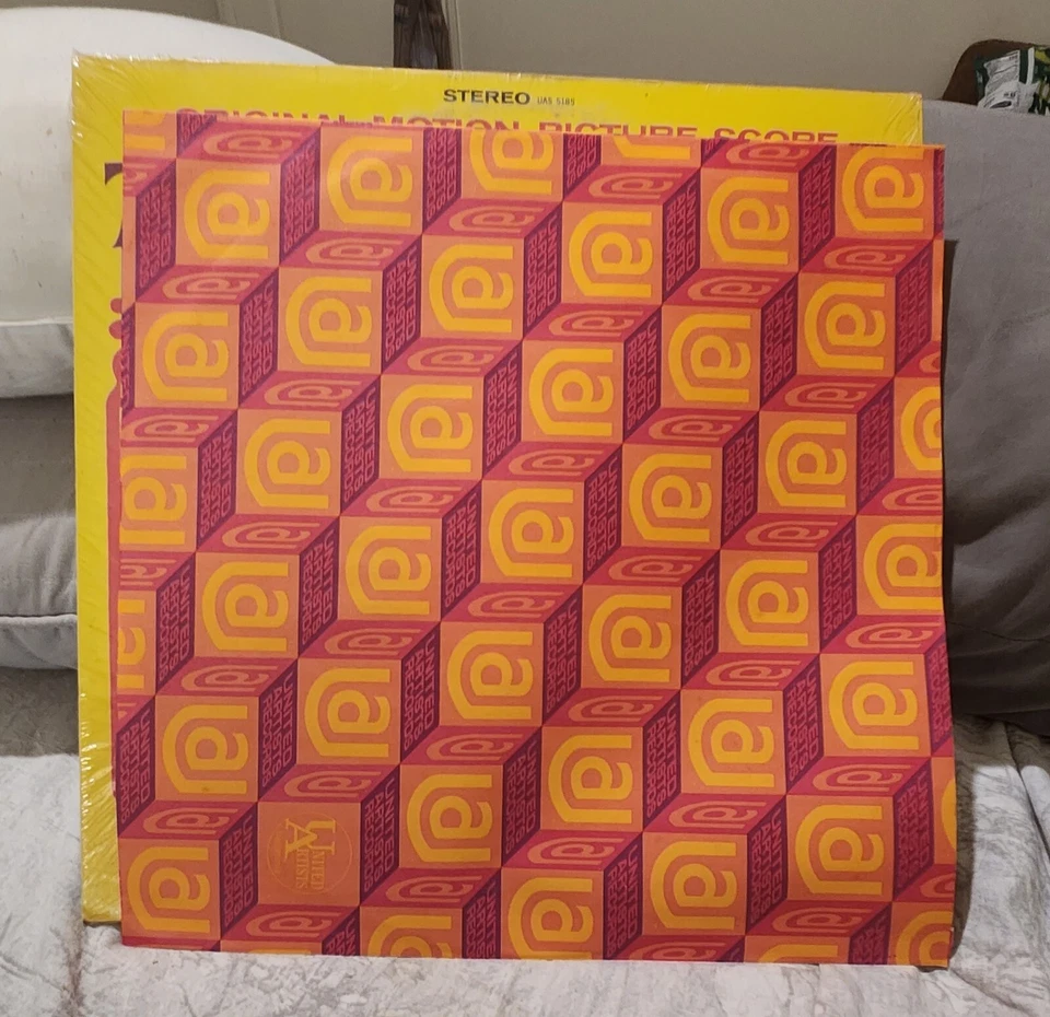 VINTAGE 1968 LP "Revolution" Motion Picture Score Soundtrack United Artists - Image 3 of 4