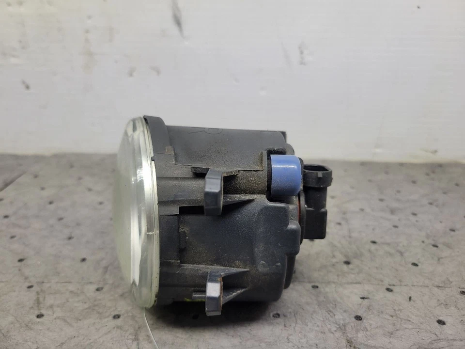 司机转角/公园灯雾驱动掀背车适合 06-19 YARIS 1678701 — 第 2/4 张图片