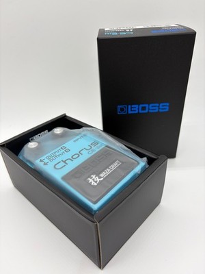 BOSS CE-2W Chorus Waza Craft Guitar Effects Pedal Made in Japan