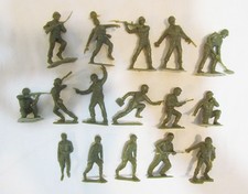 MARX LOT 16 VINTAGE 54mm G.I.'s ARMY MEN PLAYSET FIGURES OLIVE DRAB BATTLEGROUND