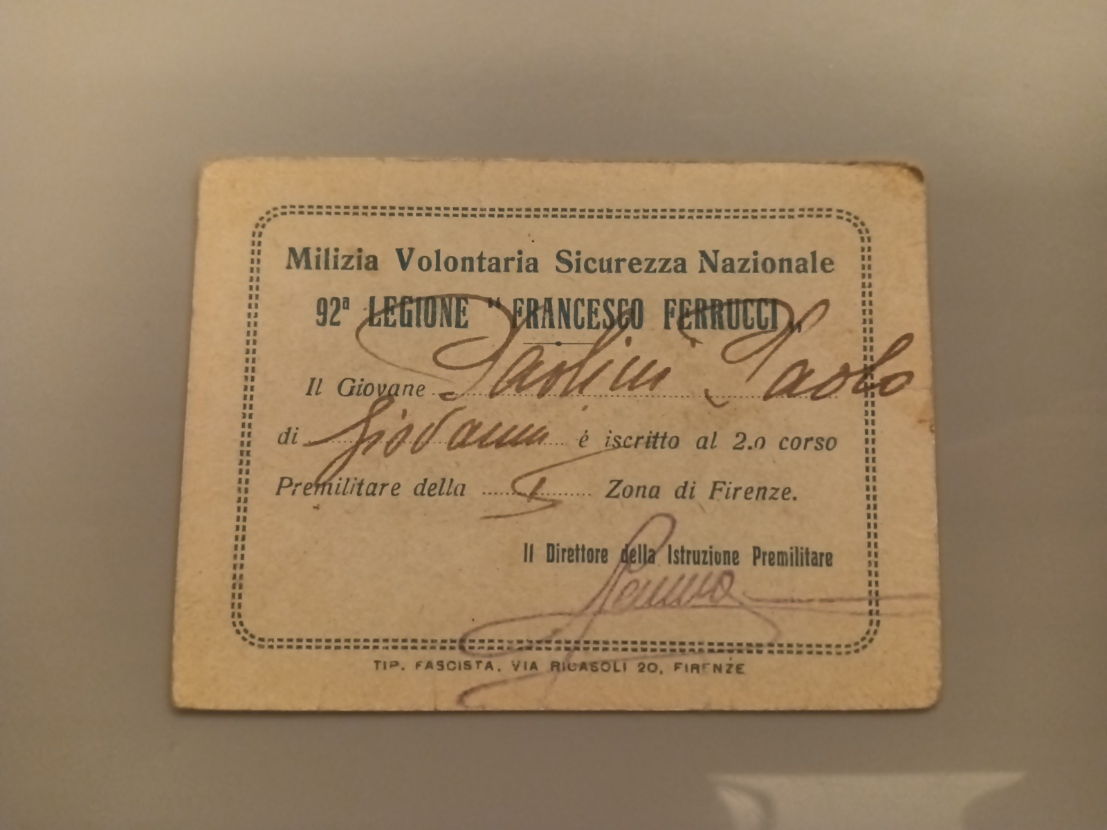 Foto 1 di 2