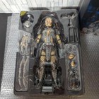 Picture 3 of 8