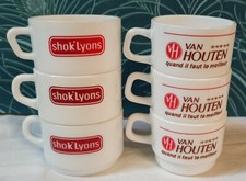 6 Tasses en Arcopal Chocolat Van Houten & Shok'Lyons Bistrot Vintage