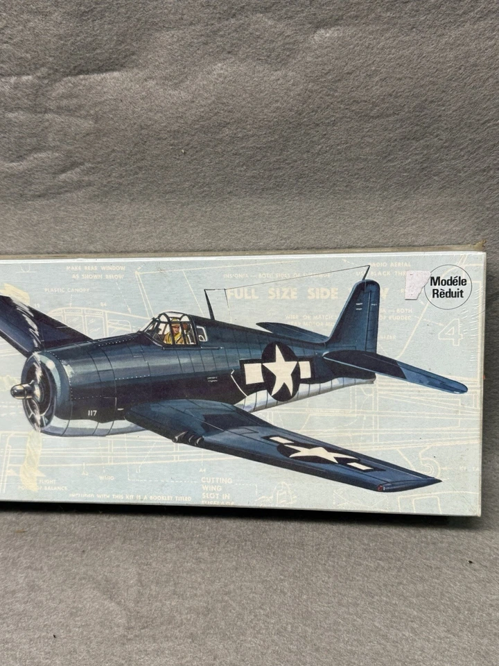 VTG GUILLOW'S GRUM,MAN F6F HELLCAT FLYING MODEL KIT U.S.NAVY WW2 CARRIER FIGHTER - Image 3 of 4