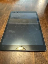 Apple iPad 2021 9th Gen A2602 64GB WiFi 102 G3D