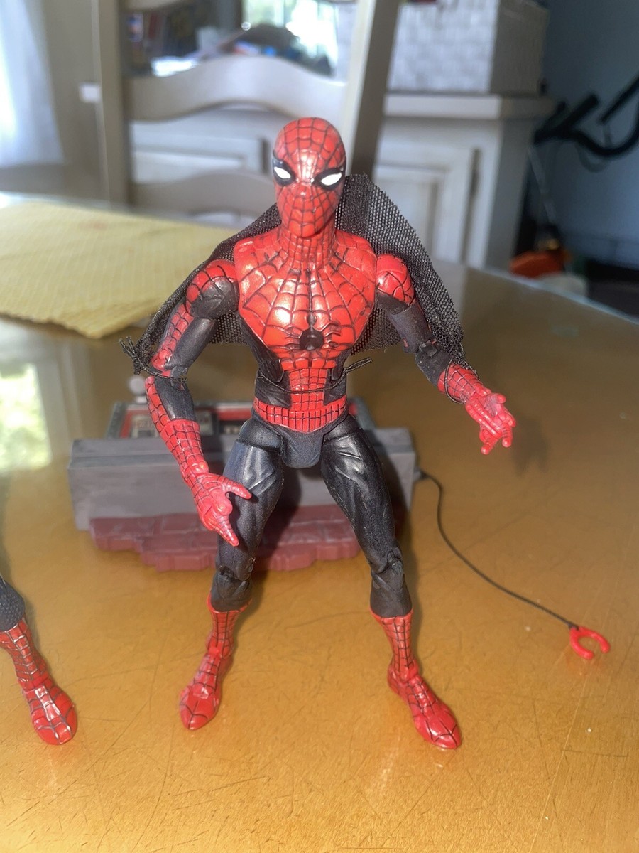 Marvel Legends Toybiz 1st Appearance Spider-Man First Sentinel