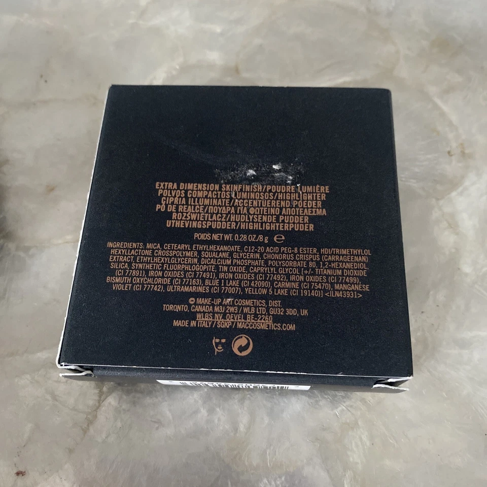 MAC Extra Dimension Skinfinish Powder Cold Comfort LIMITED EDITION RARE 8G BNIB - Image 4 of 4