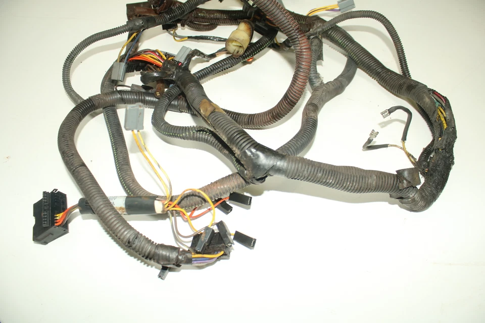 2001 Ski-doo Mxz 500 Liquid Zx chicote de fios do motor principal - Imagem 2 de 4