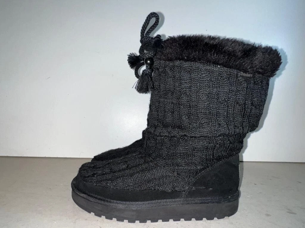 SKECHERS AUSTRALIA LADIES BLACK KNITTED STYLE FUR MID CALF BOOT UK 6 EU 39 BT162