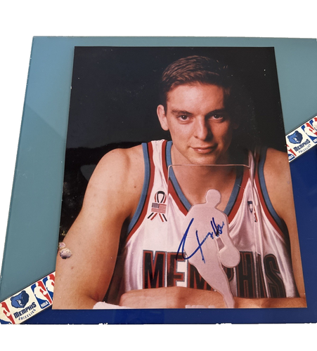 NBA Pau Gasol Autograph Photo Plaque 2001-2002 Rookie Stats Memphis Grizzlies - Picture 7 of 10