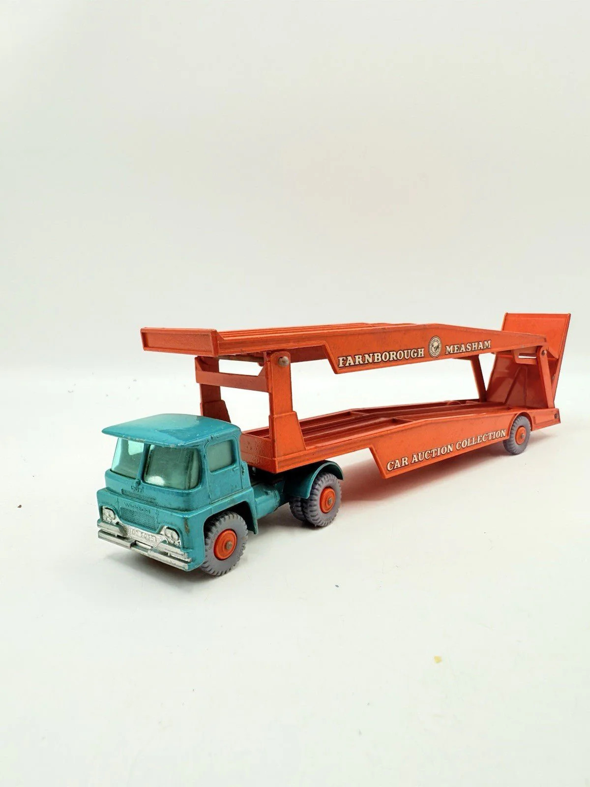 Matchbox M8, Car Transporter - Free Price Guide & Review