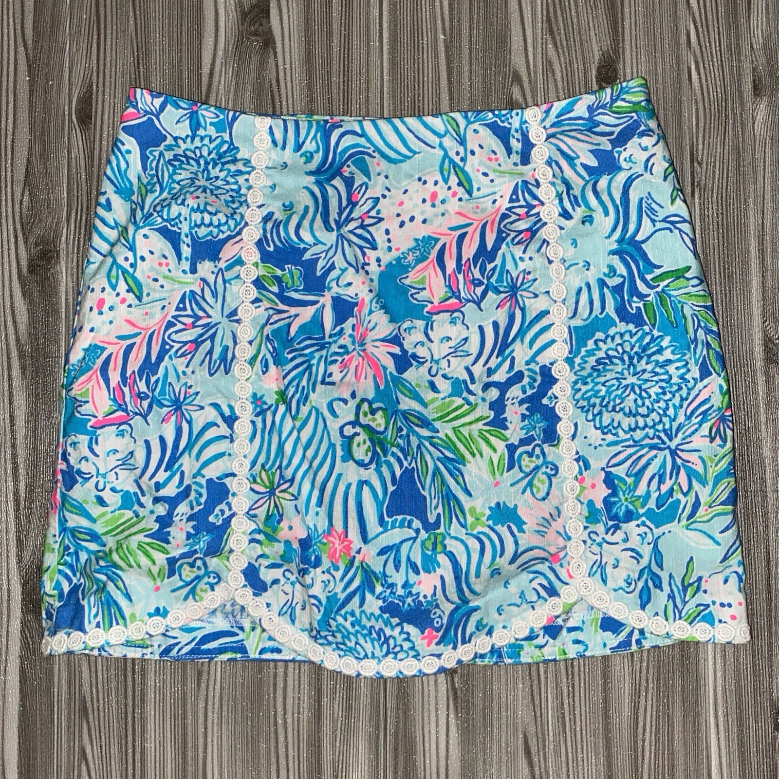 Lilly Pulitzer Patty Skort in Coastal Blue with white lace trim