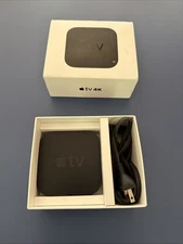 Apple TV (3rd Generation) 8GB Digital HD Media Streamer - Black